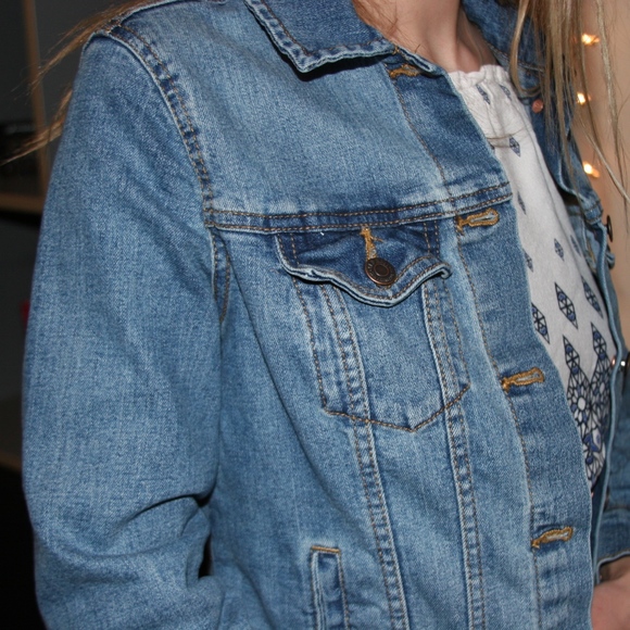 Jean Jacket - Picture 5 of 6